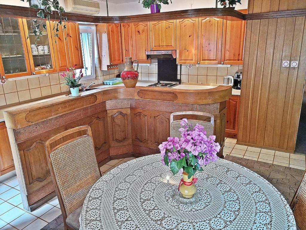 Apartments Neven Омиш Экстерьер фото